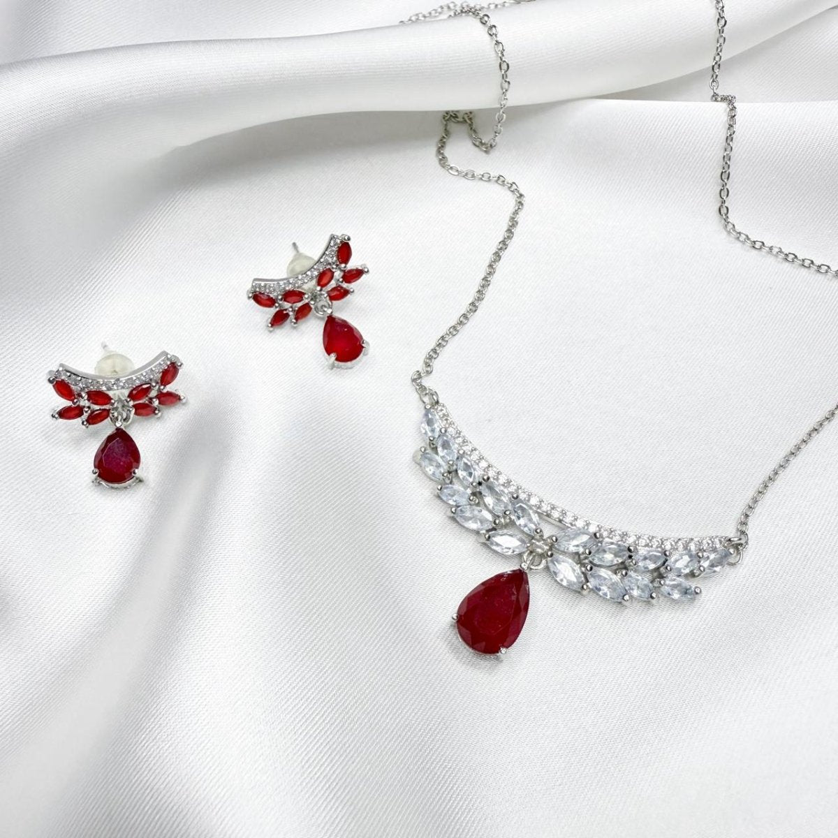 Aurelia Regal Stone Jewelry Set - Inara Jewellery