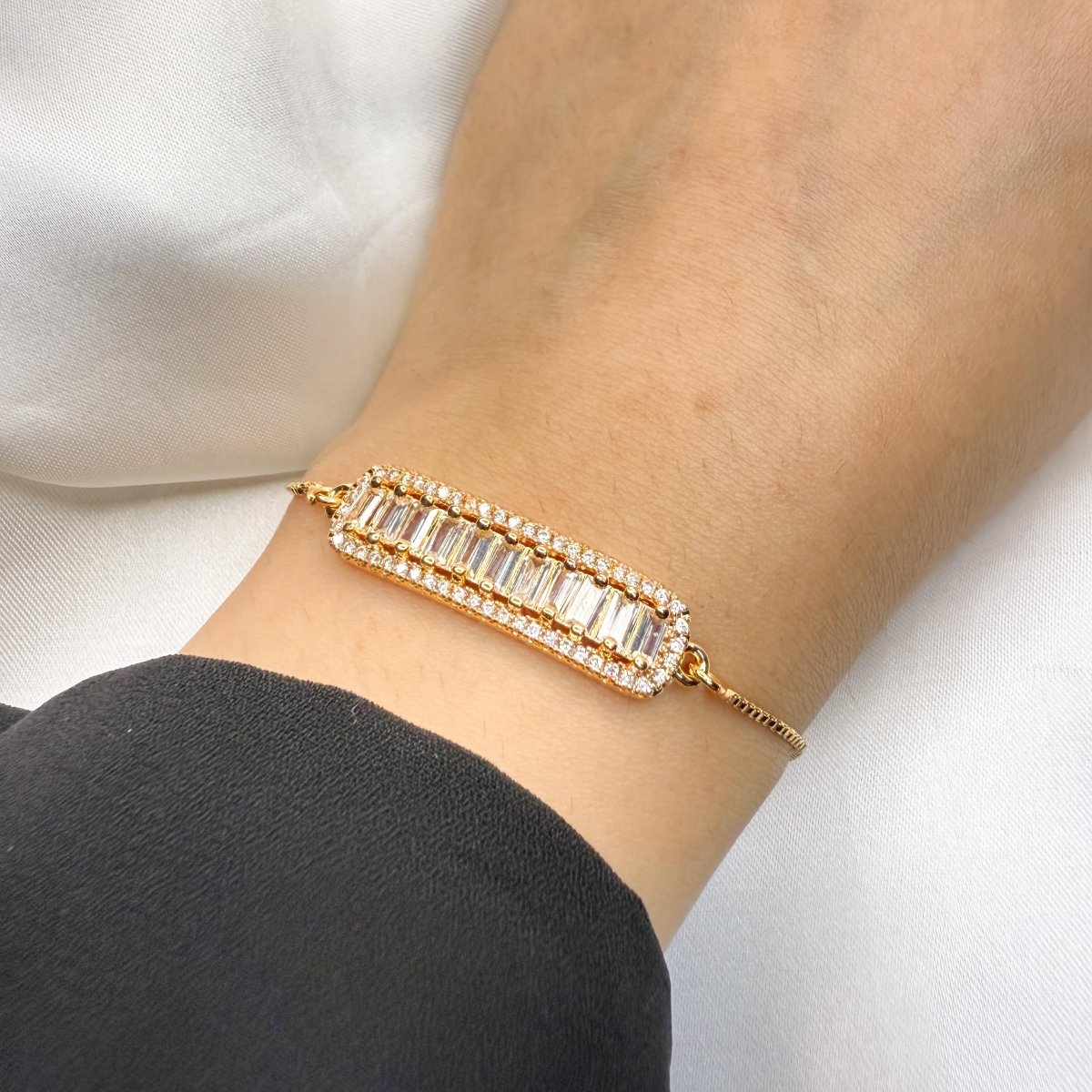 Baguette and Round Cubic Zirconia Tennis Bracelet - Inara Jewellery