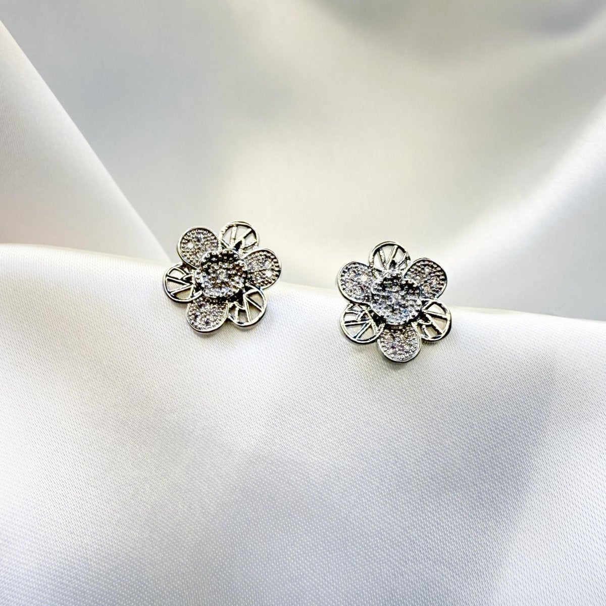 BlossomGlow Flower Stud Earrings - Inara Jewellery
