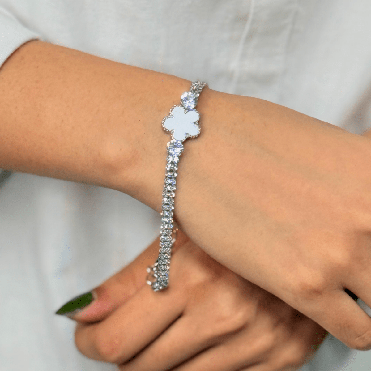Clover Luxe Flower Bracelet - Inara Jewellery