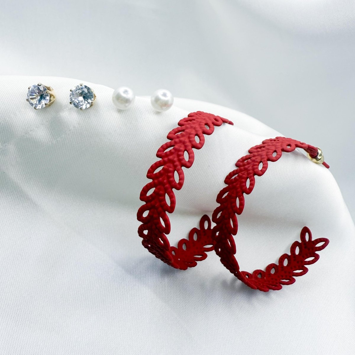 Frosted Flora Earring - Inara Jewellery