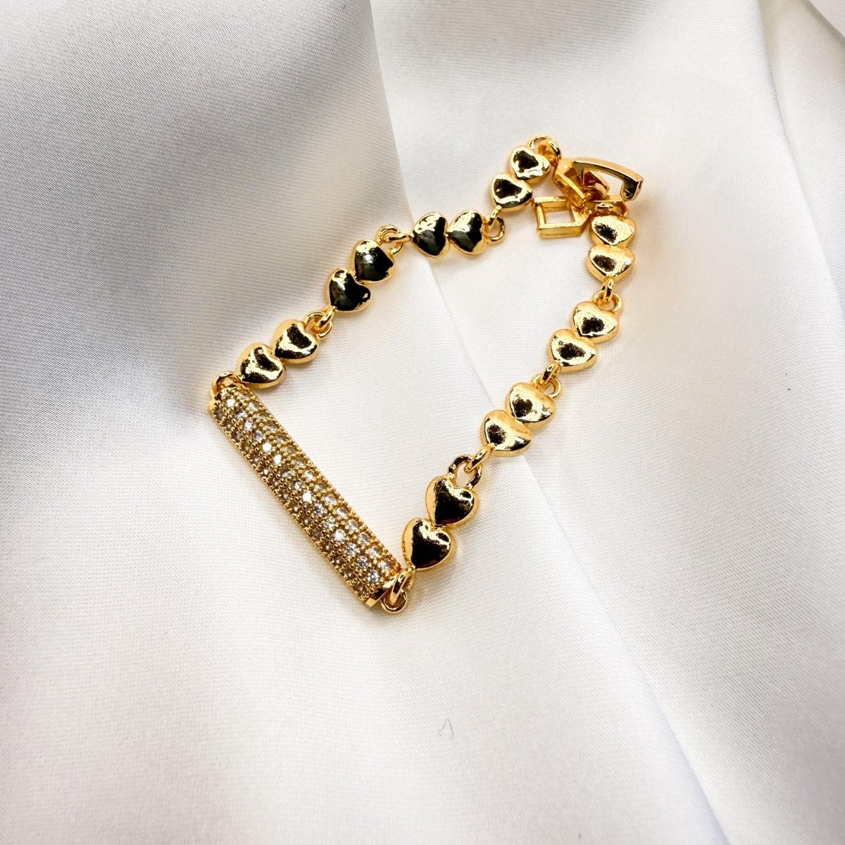 Golden Heart & Pave Bar Bracelet - Inara Jewellery