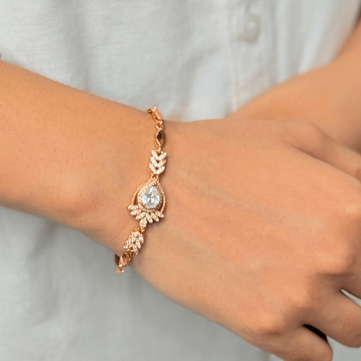 Golden Leaf Elegance Bracelet - Inara Jewellery