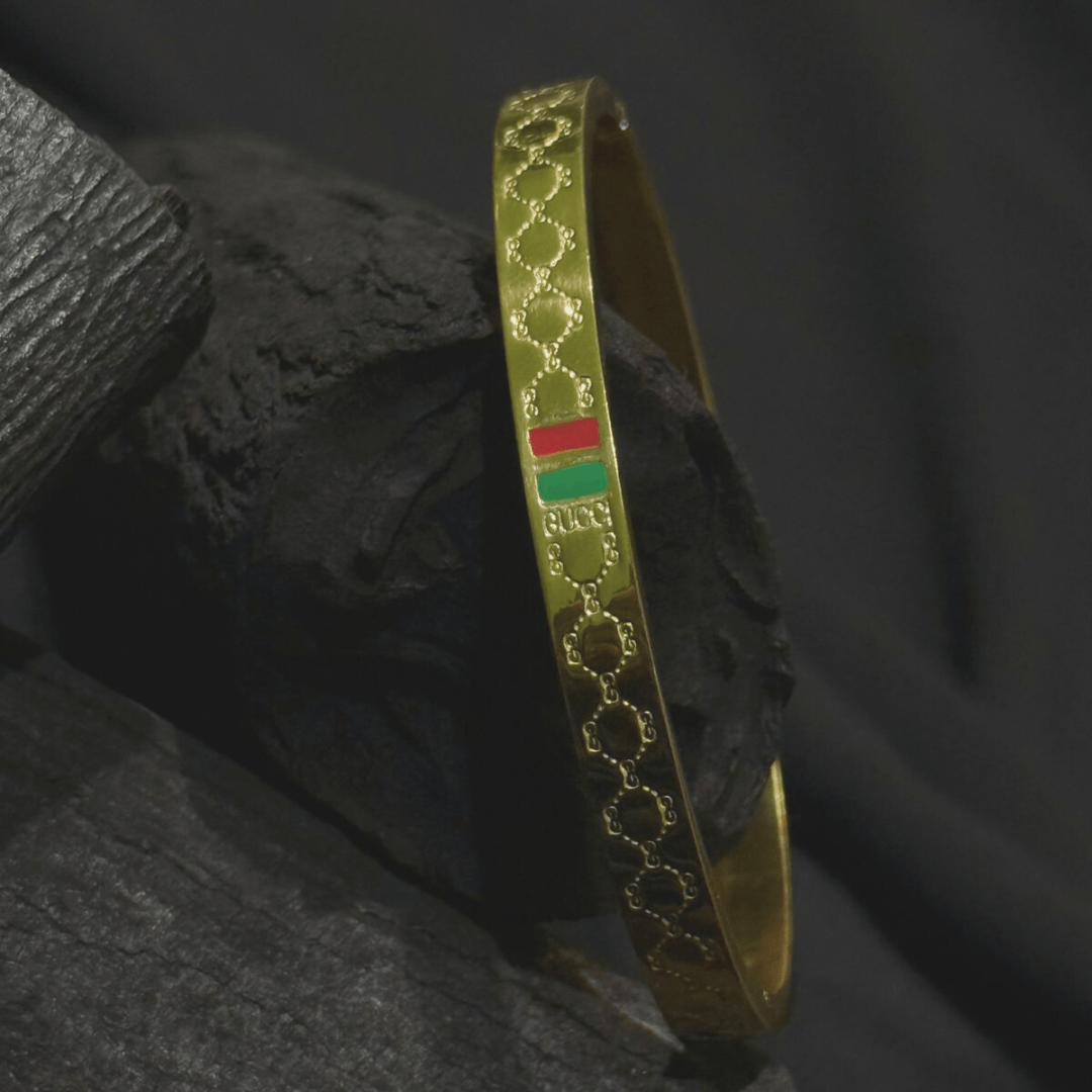 Gucci Luxe Star Bangle - Inara Jewellery