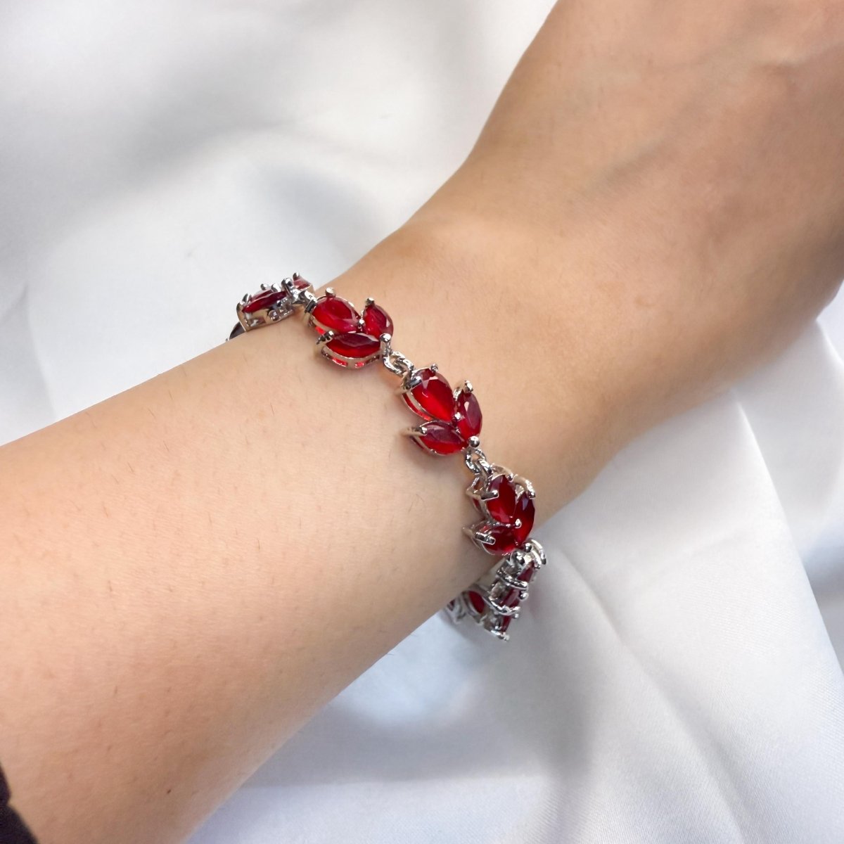 Leaf Stone style Female Bracelet - Inara Jewellery