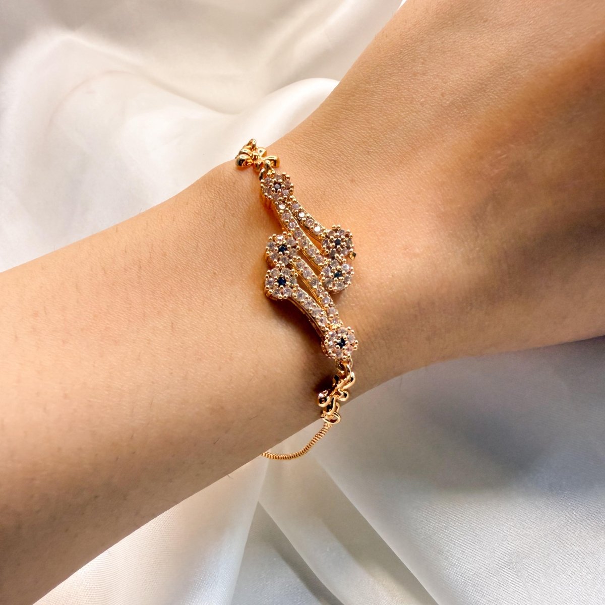 Premium Design Women Bracelet with Premium Quality - Inara Jewellery