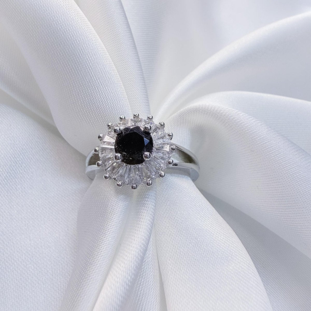 Royal Sapphire Ring - Inara Jewellery