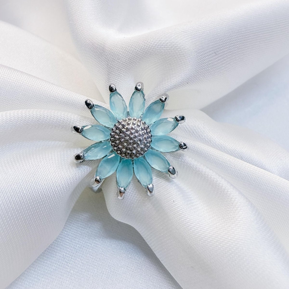 Sunflower Design Ring - Inara Jewellery