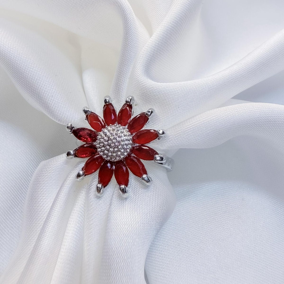 Sunflower Design Ring - Inara Jewellery